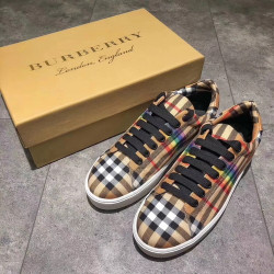 BURBERRY 버버리 레인보우 스니커즈