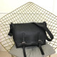 LOEWE 로에베 메신저백