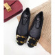 ROGER VIVIER 로저비비에 M1874