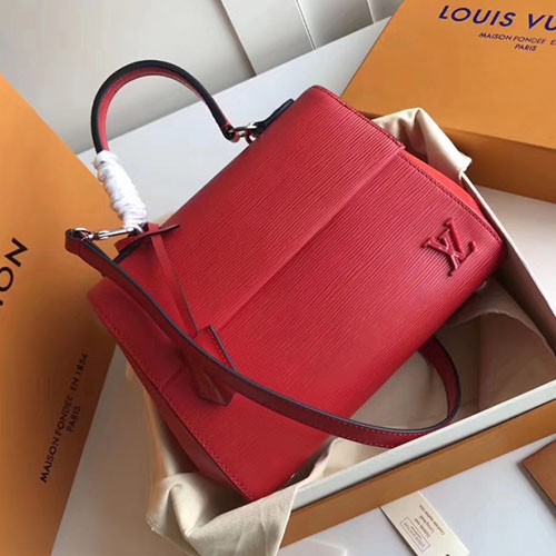 LOUIS VUITTON 루이비통 신상 클루니백 CLUNY BB M41312