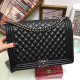 CHANEL 샤넬 보이백 빅라지 30CM AS67087