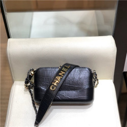 CHANEL 샤넬 가브리엘 미니 체인백 A094505