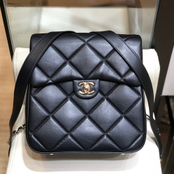 CHANEL 샤넬 백팩 AS1116