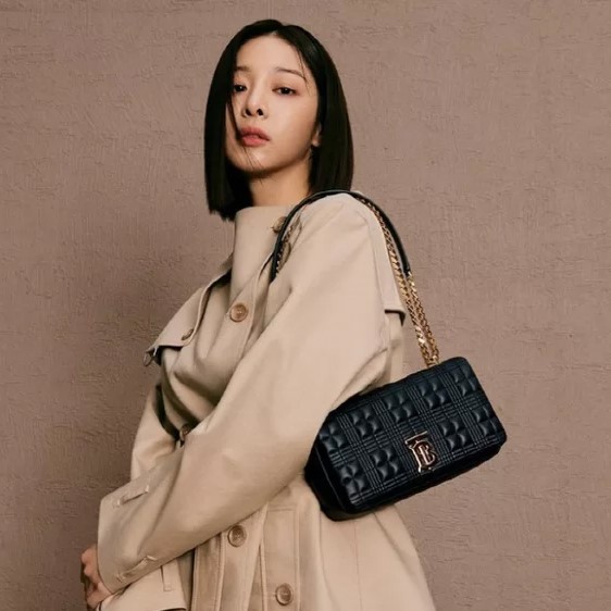 [배우 설인아] BURBERRY 버버리 롤라 체인 숄더백 B011-2 2COLOR