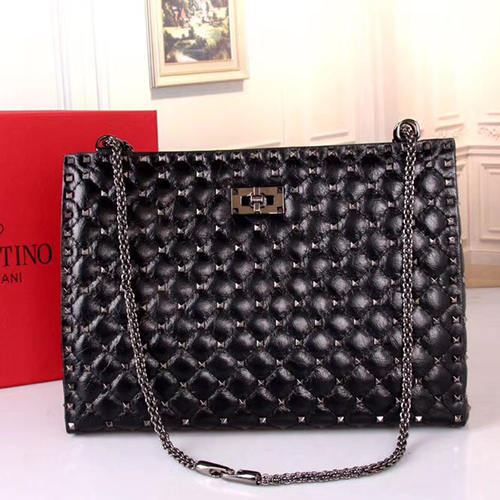 VALENTNIO 발렌티노 스파이크 쇼퍼백 GARAVANI ROCKSTUD SPIKE SHOPPING BAG V520010