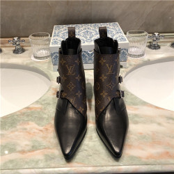 LOUIS VUITTON 루이비통 부츠 L5011 신상 (250,255사이즈 주문제작)