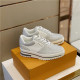 LOUIS VUITTON 루이비통 남성용 스니커즈 L43000-2 2COLOR