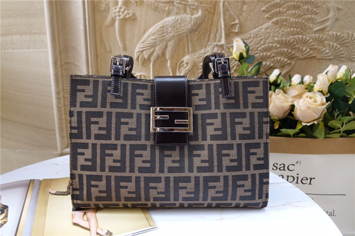 FENDI 펜디 빈티지 토트백 F3831 