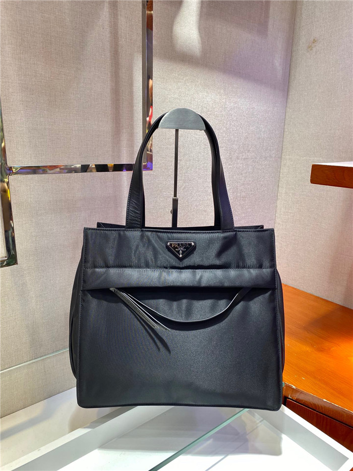 PRADA 프라다 나일론 토트백 P12501