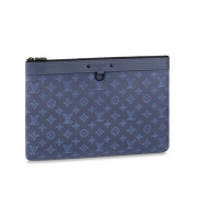33위 LOUIS VUITTON 루이비통 디스커버리 포쉐트 클러치 M80425