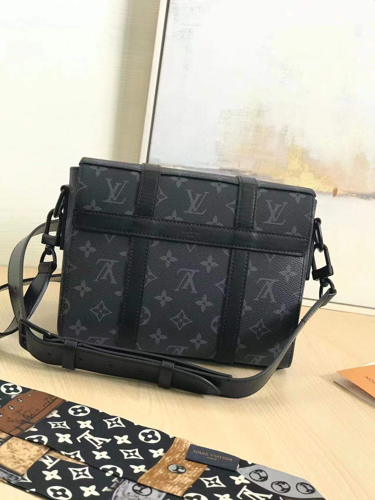 LOUIS VUITTON 루이비통 남여공용 메신저 백