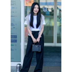 43위 [배우 김태리] PRADA 프라다 갤러리아 사피아노 가죽 미니백
