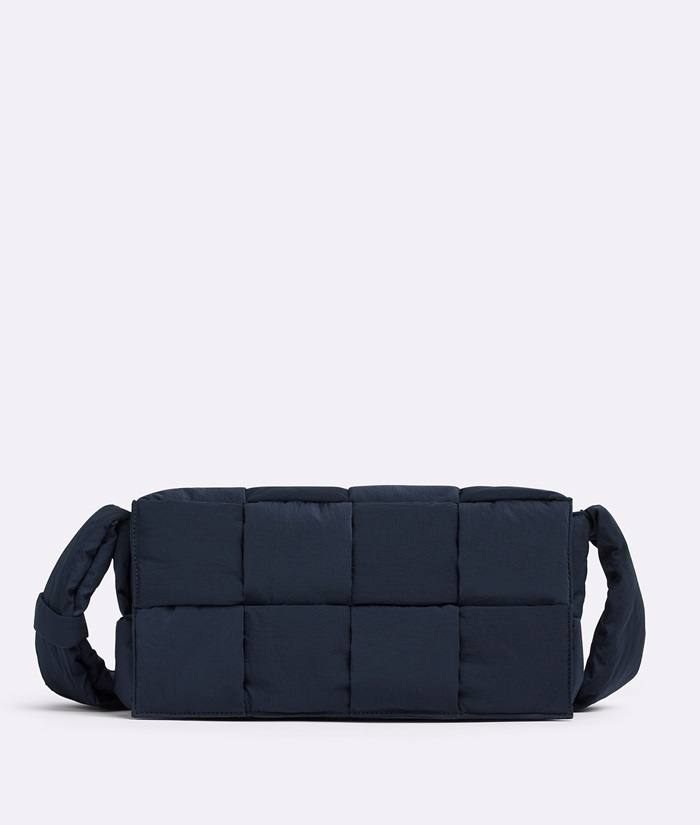 BOTTEGA VENETA 보테가베네타 카세트백 4COLOR