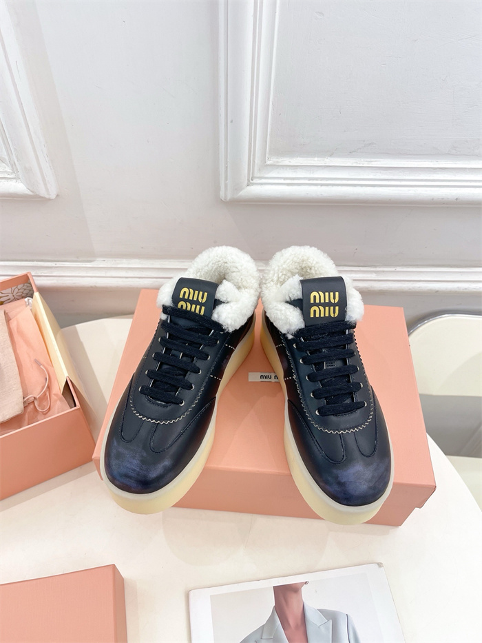  MIUMIU 미우미우 여성용 스니커즈 M54714-1 2024/신상 2COLOR