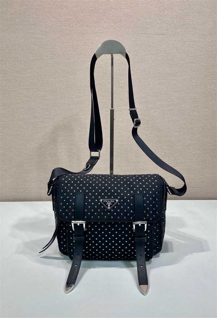 PRADA 프라다 스터드 리나일론 숄더백 1BD382 