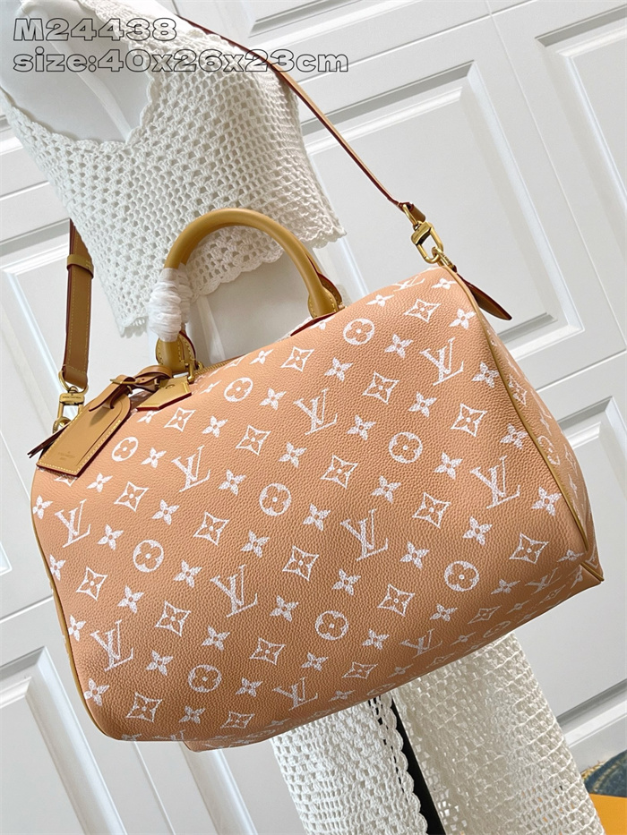 LOUIS VUITTON 루이비통 스피디 P9 반둘리에 40 모노그램 M24438