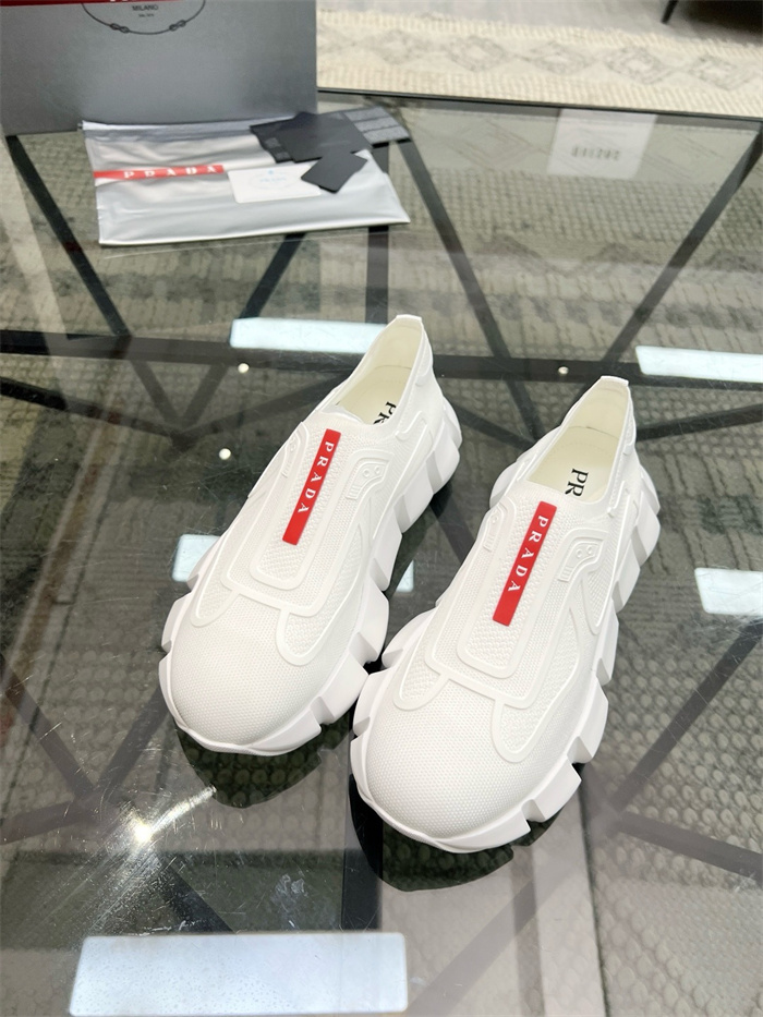 PRADA 프라다 남성용 스니커즈 P97819-1