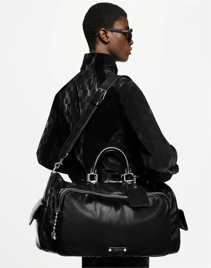 LOUIS VUITTON 루이비통 키폴 카고 반둘리에 50 M13992