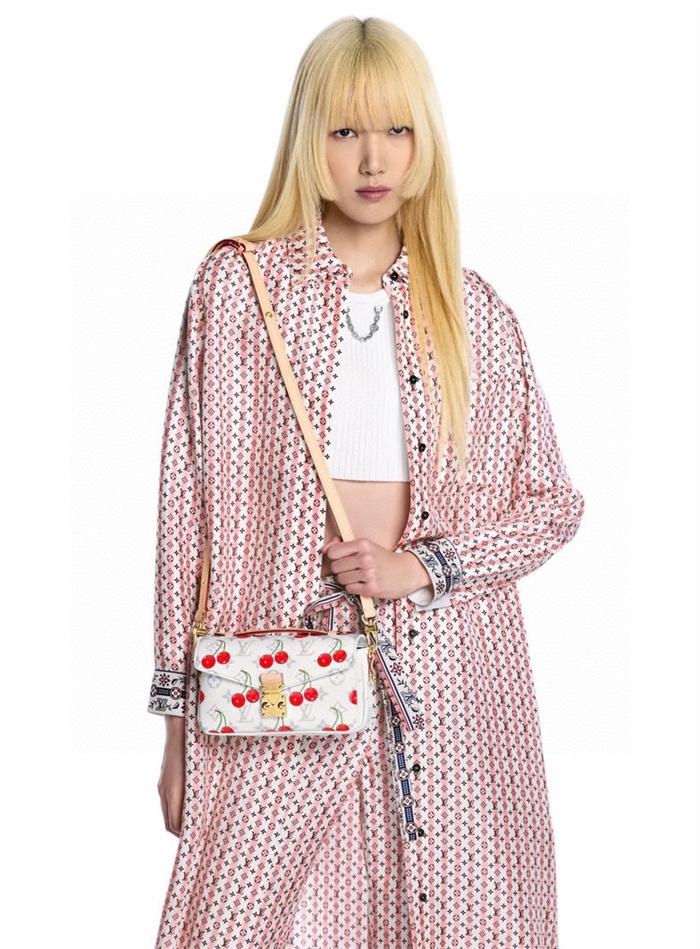 LOUIS VUITTON 루이비통 포쉐트 메티스 이스트 웨스트 숄더백 M14231