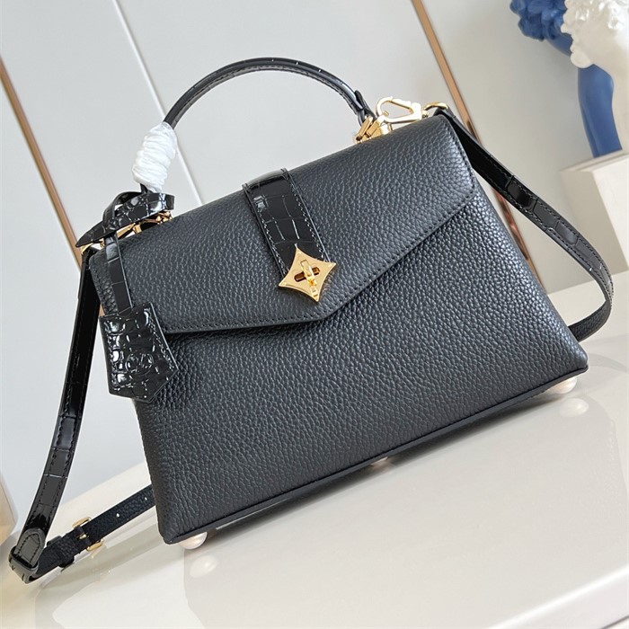 LOUIS VUITTON 루이비통 로즈데벙 크로스백 PM M86012