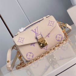 LOUIS VUITTON 루이비통 포쉐트 메티스 이스트 웨스트 M46595