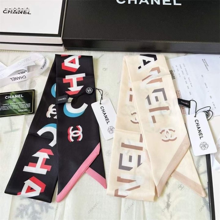 CHANEL 샤넬 트윌리 실크 방도