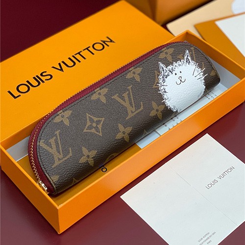 LOUIS VUITTON 루이비통 샤를로트 펜슬 GI1396