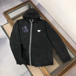 PRADA 프라다 화이트 지퍼 바람막이