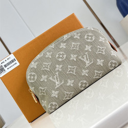 LOUIS VUITTON 루이비통 포쉐트 코스메티크 파우치백 PM M28050