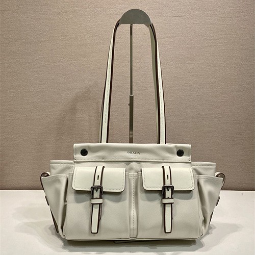 PRADA 프라다 루트 소가죽 토트백 1BG645