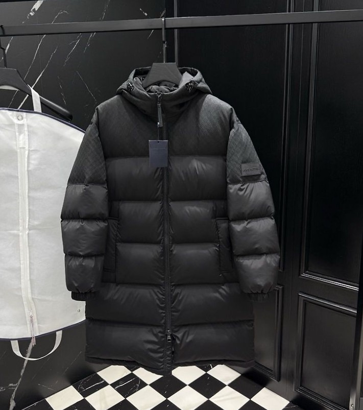 LOUIS VUITTON 루이비통 25064 모노그램 롱 다운 패딩