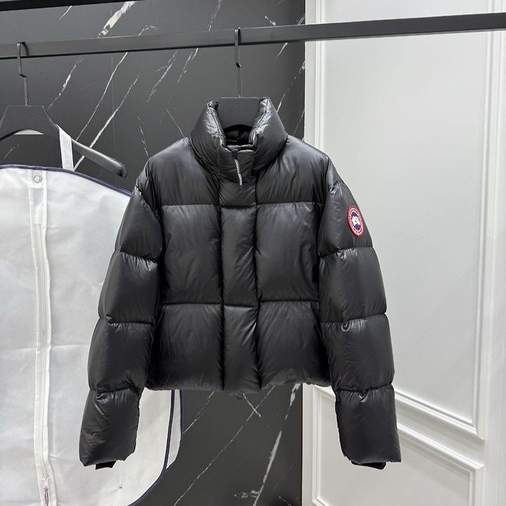 CANADA GOOSE 캐나다구스 25002 여성 사이프레스 크롭 다운 패딩